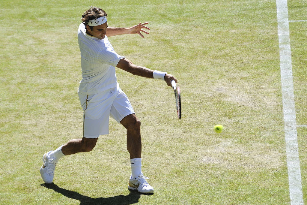 Comment réussir votre coup droit lifté ? Découvrez l’astuce méconnue de Federer Tennis Pourcentage